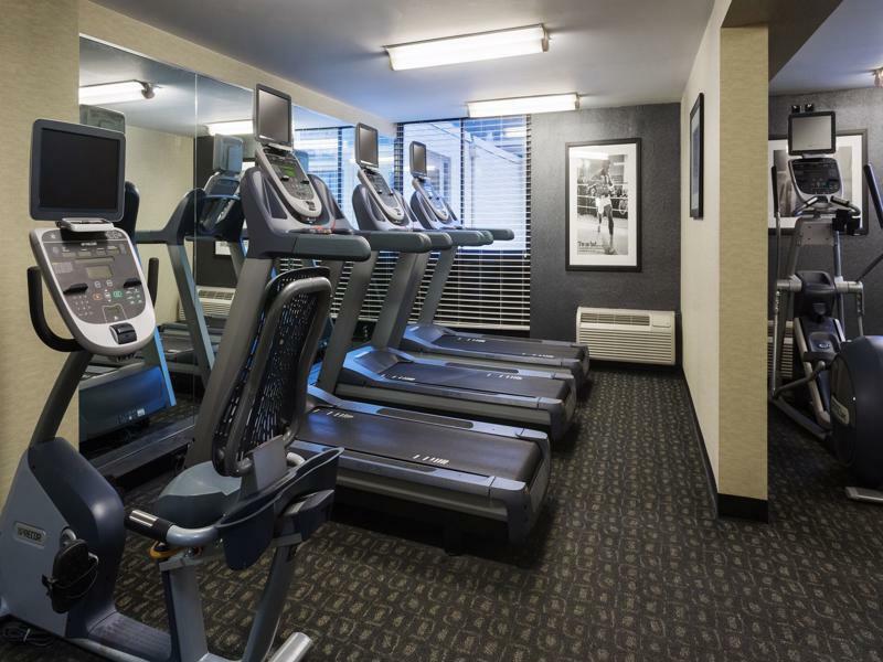 Holiday Inn Cincinnati-Riverfront By Ihg Covington Ngoại thất bức ảnh